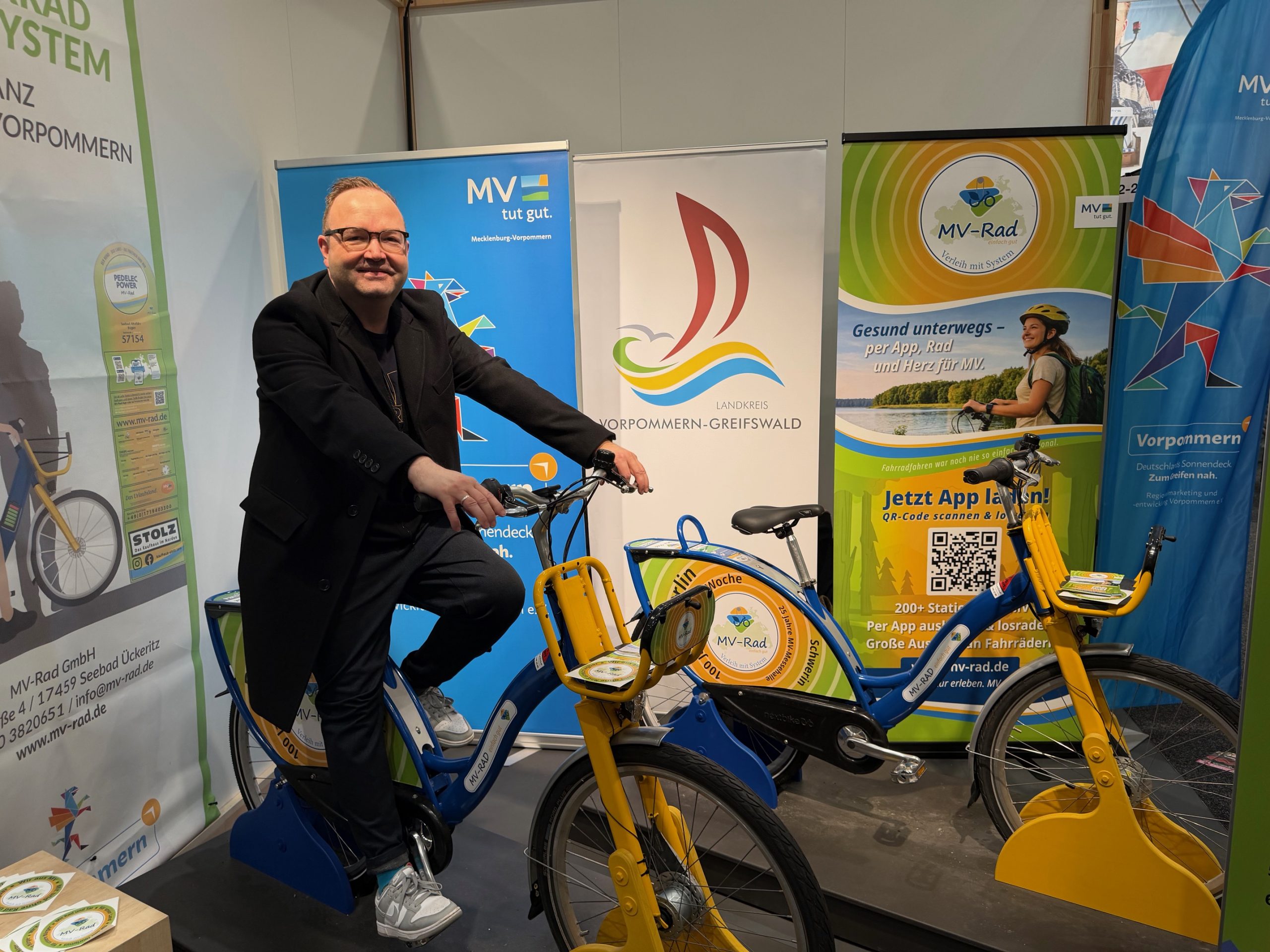 Grüne Woche 2026 23 GW26 Roadrunner Stand mit Markus Sharonb 01g scaled